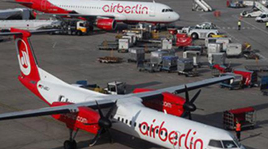 Air Berlin 70 uçuşunu iptal etti