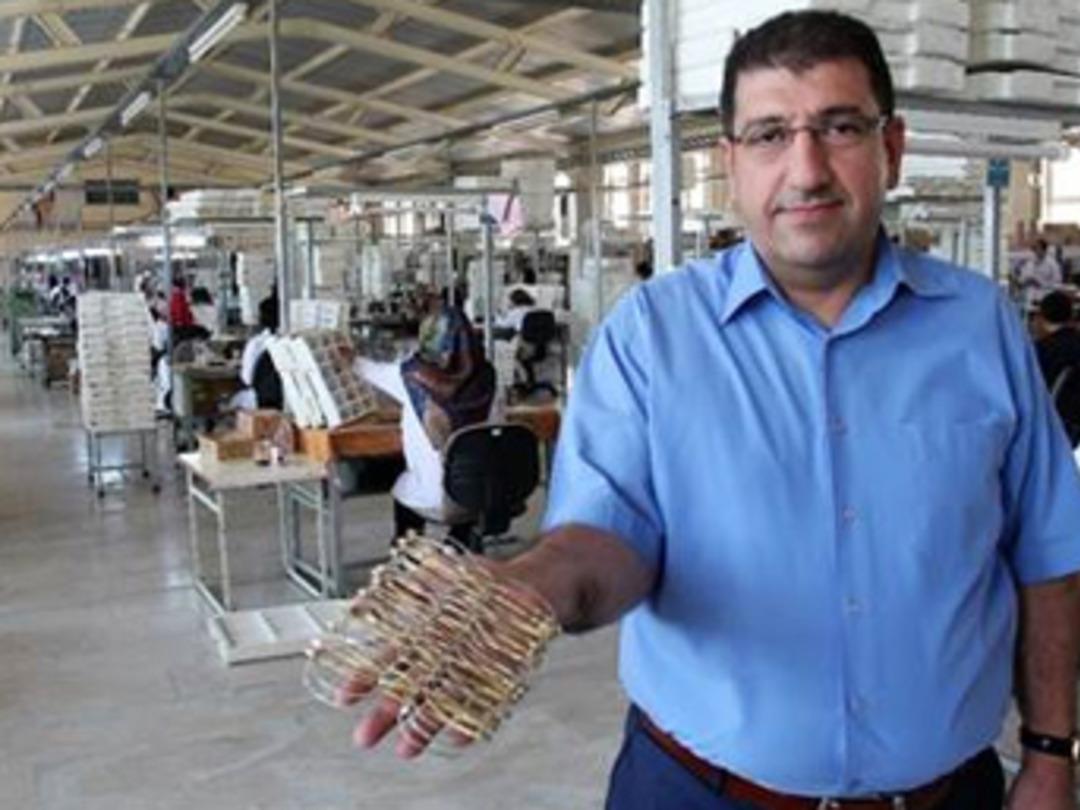 Avukatlık yerine baba mesleğini tercih etti, fabrikat&ouml;r oldu