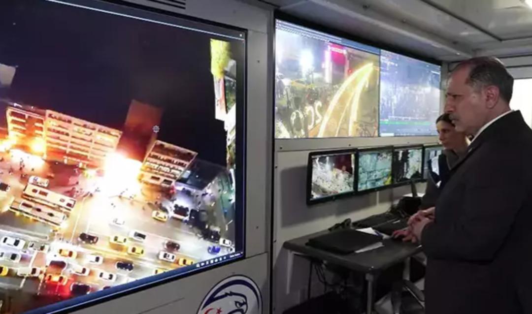 İstanbul Emniyeti nden uyuşturucuyla topyek&uuml;n m&uuml;cadele! Y&uuml;zlerce kişi tutuklandı, tonlarca madde yakalandı 3