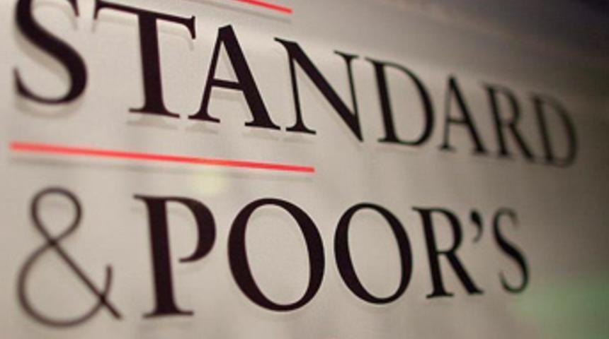 S&P Çin’in notunu düşürdü