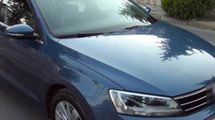 Sıfır kilometre aldığı otomobil hasarlı çıktı