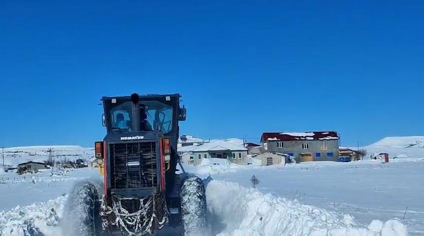 Malatya&rsquo;da 176 mahalle yolu ulaşıma a&ccedil;ıldı