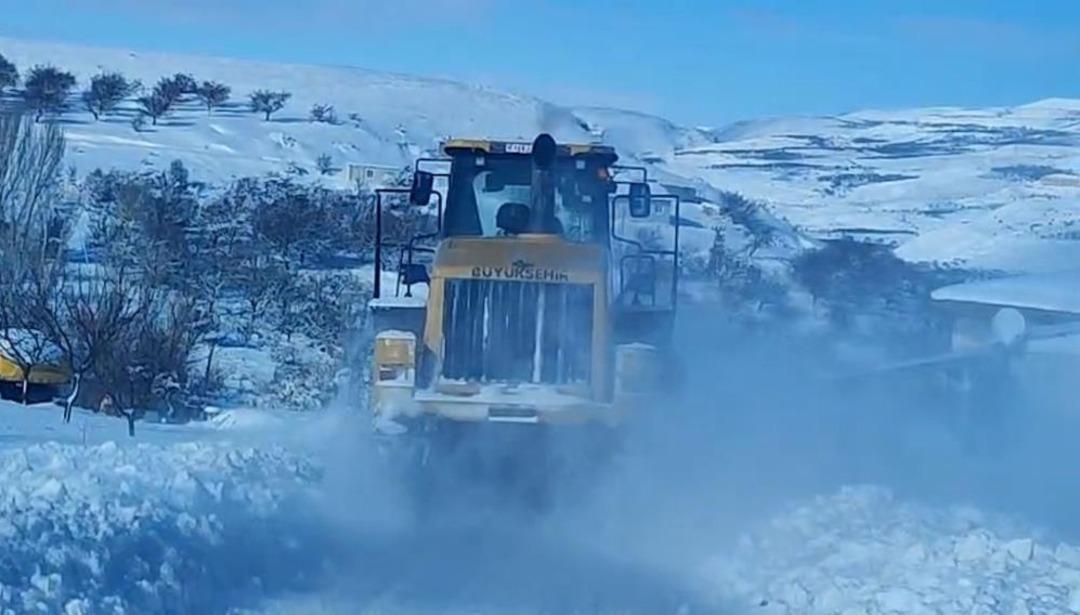 Malatya&rsquo;da 176 mahalle yolu ulaşıma a&ccedil;ıldı 1