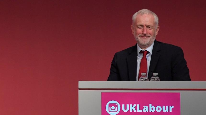 Telegraph: Jeremy Corbyn robot vergisi getirmek istiyor