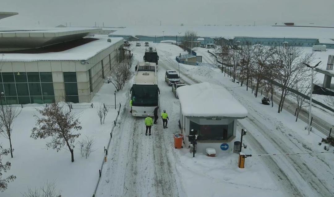 Ağrı da kış şartlarına yönelik trafik denetimleri sürdürülüyor 2