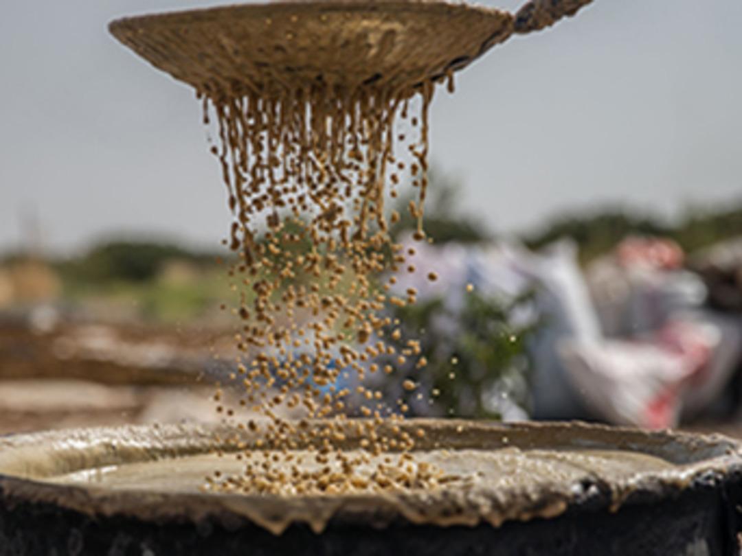 Y&ouml;resel lezzetler geleneksel y&ouml;ntemlerle kışa hazırlanıyor