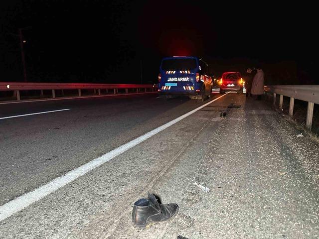Uşak&rsquo;ta cipin &ccedil;arptığı yaya hayatını kaybetti 3