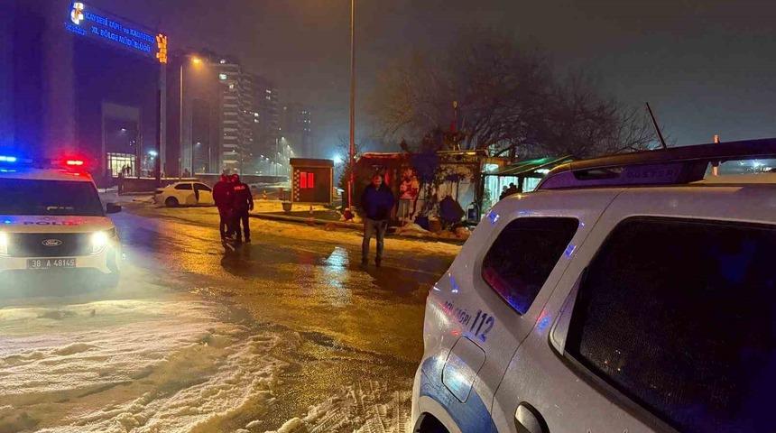 Kayseri&rsquo;de oğlu, babasının b&uuml;fesini kurşunladı