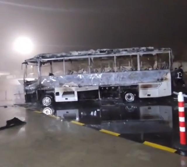 Otob&uuml;s alev topuna d&ouml;nd&uuml; 2