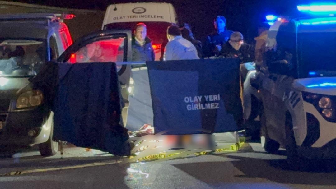 Yasak ilişki yaşadığı adamın boğazını kesip başına satırla vurarak katletti! 1