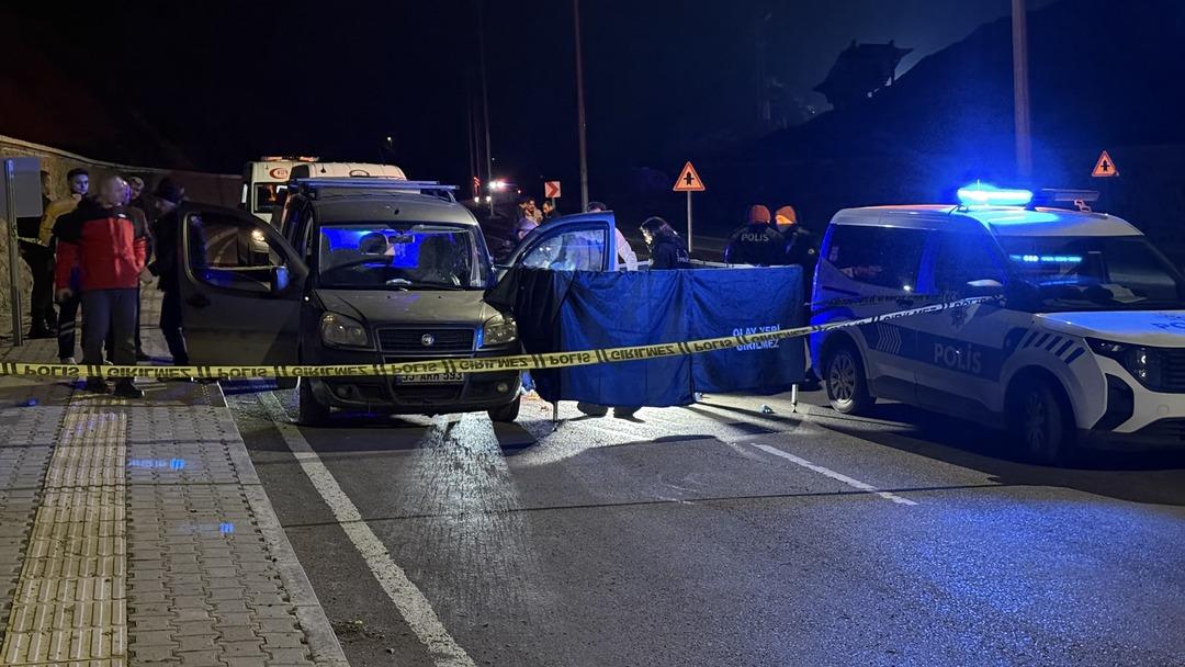 Yasak ilişki yaşadığı adamın boğazını kesip başına satırla vurarak katletti! 2