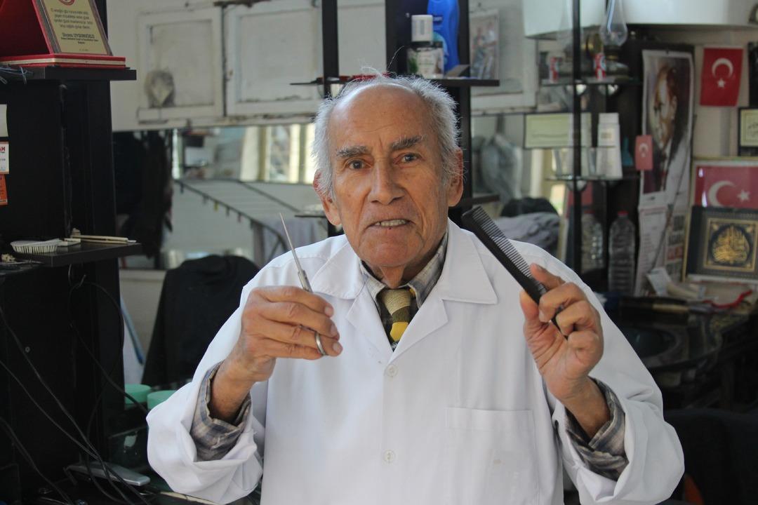 &Ccedil;ıraklığı, kalfalığı, ustalığı ve ortaklığı aynı d&uuml;kkanda yaşadı 1