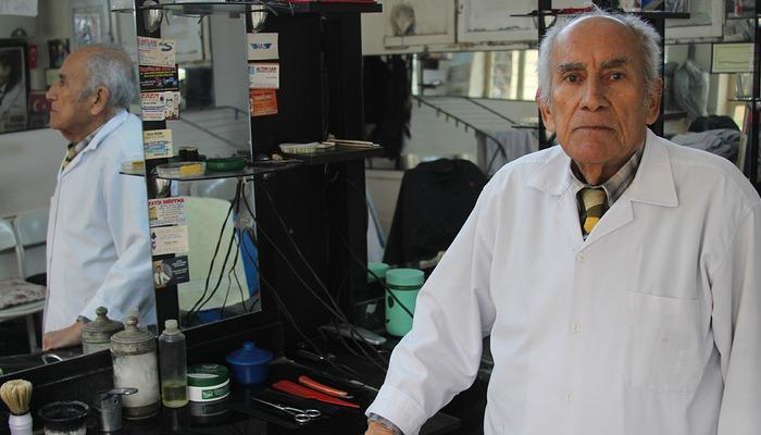 &Ccedil;ıraklığı, kalfalığı, ustalığı ve ortaklığı aynı d&uuml;kkanda yaşadı