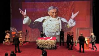 Haldun Dormen'e veda: Türk tiyatrosu babasını kaybetti