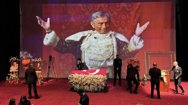 Haldun Dormen'e veda: Türk tiyatrosu babasını kaybetti