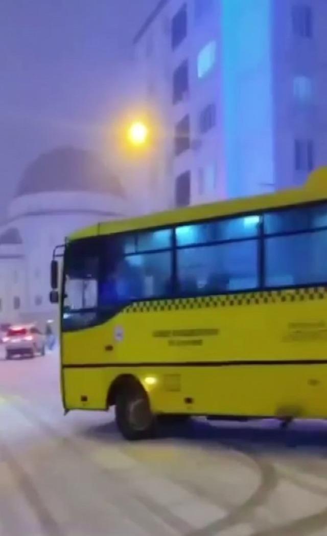 Gaziantep&rsquo;te drift atan 2 s&uuml;r&uuml;c&uuml;ye ceza: Tehlike sa&ccedil;tıkları anlar kamerada 1