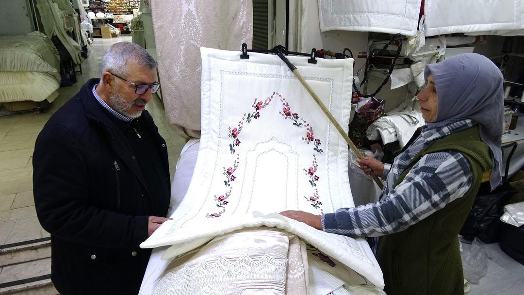 Hi&ccedil; parası yoktu, veresiye alıp kendi işini kurdu  Umduğumdan daha iyi oldu  5