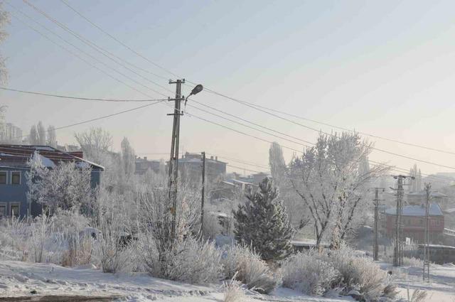 Kars&rsquo;ta beyaz &ouml;rt&uuml; 6