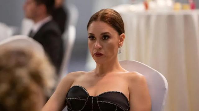 Evrim Alasya sevgilisiyle sahneye çıktı, şarkı söyledi: Profesyonel değilim