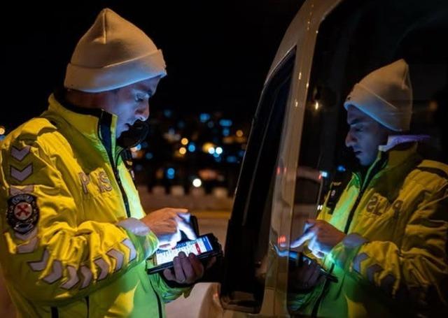 Bilecik&rsquo;te polisten eş zamanlı uygulama 1