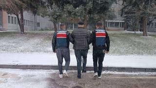 Kesinleşmiş 10’ar yıl cezayla aranan 2 şahıs yakalandı