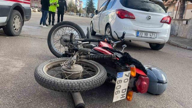 Karaman&rsquo;da otomobil ile motosiklet &ccedil;arpıştı 1