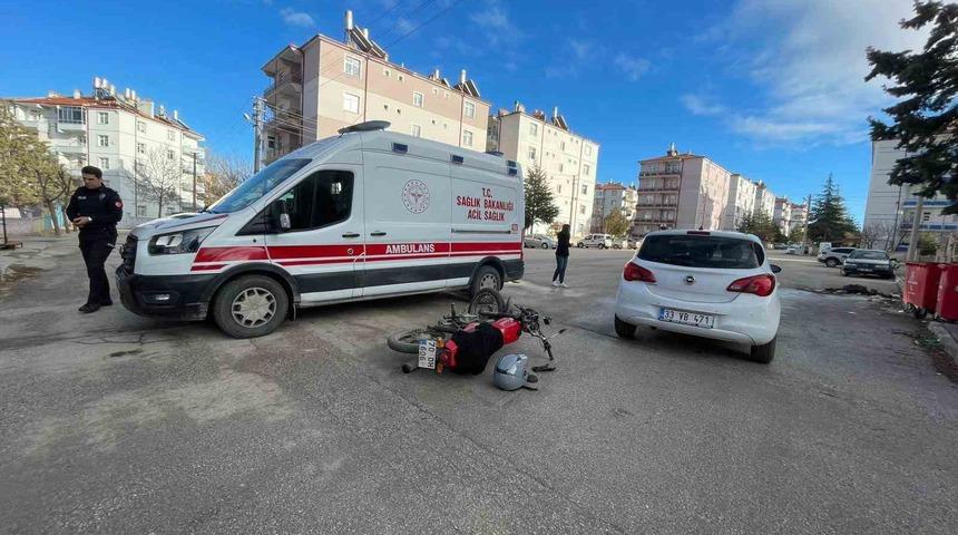 Karaman&rsquo;da otomobil ile motosiklet &ccedil;arpıştı