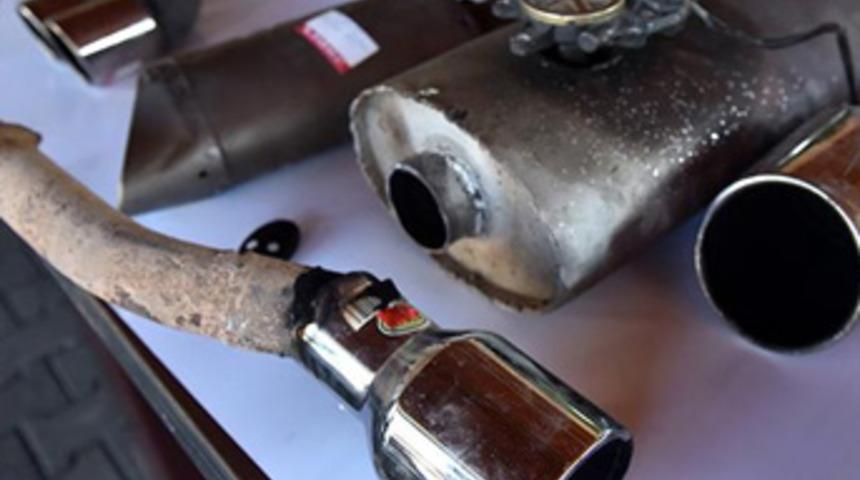 'Vuvuzela egzoz' polise takıldı