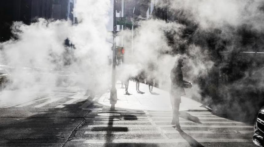 ABD kabusu yaşıyor! 13 bin u&ccedil;uş iptal edildi, 230 bin evde elektrikler kesildi