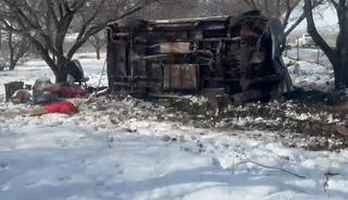 Malatya&rsquo;da kontrolden &ccedil;ıkan minib&uuml;s kayısı bah&ccedil;esine u&ccedil;tu