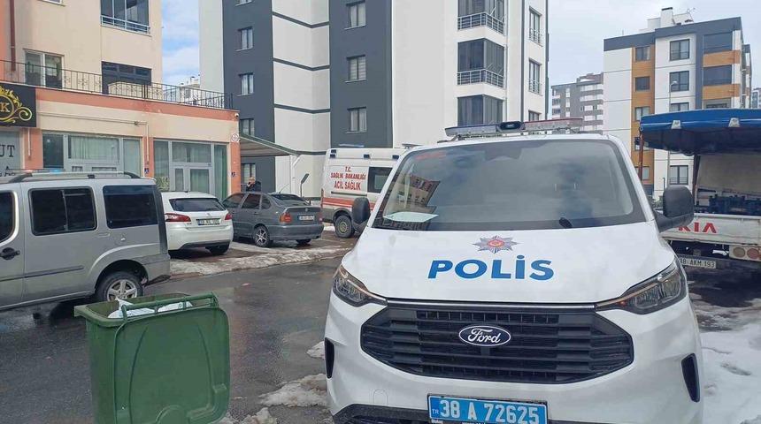 Duş aldıktan sonra fenalaşan &ccedil;ocuk hayatını kaybetti