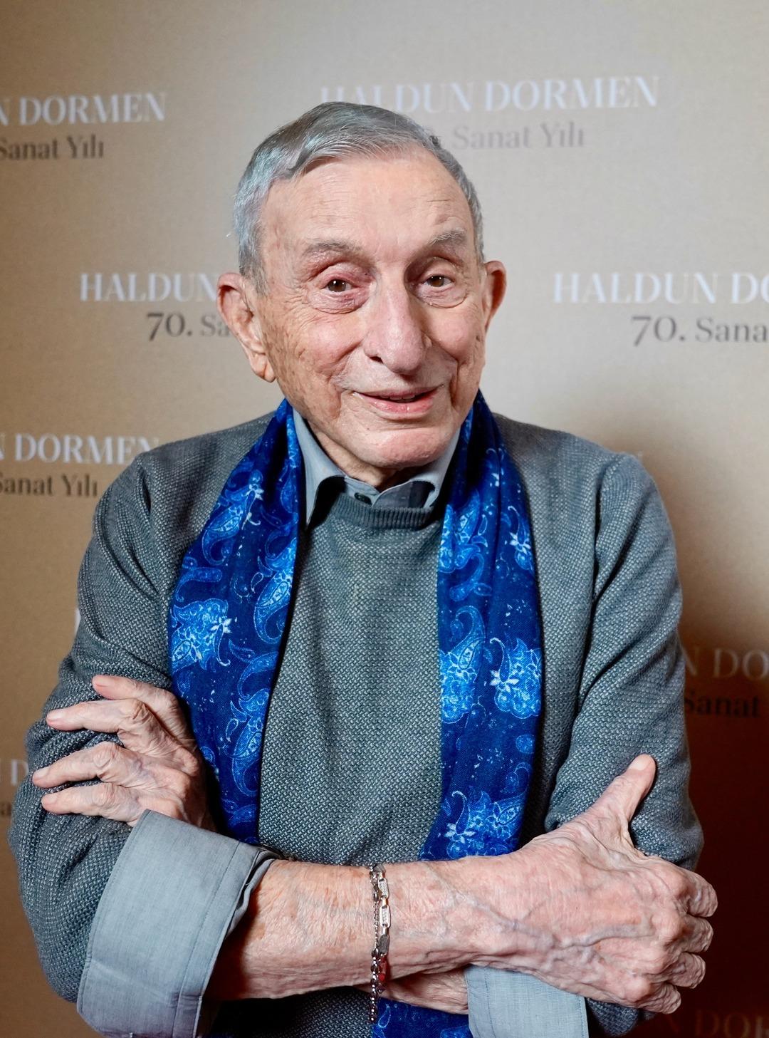 Türk tiyatrosunun usta ismi Haldun Dormen son yolculuğuna uğurlandı 1