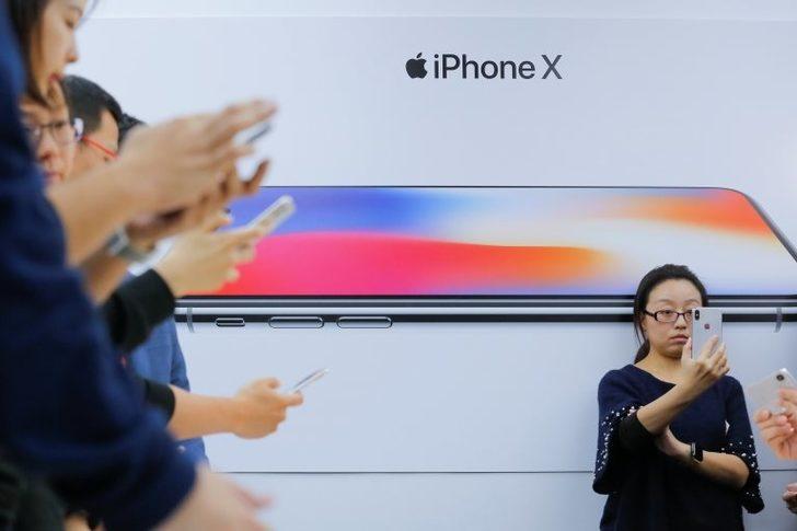 iPhone X, Apple hisselerini uçurdu