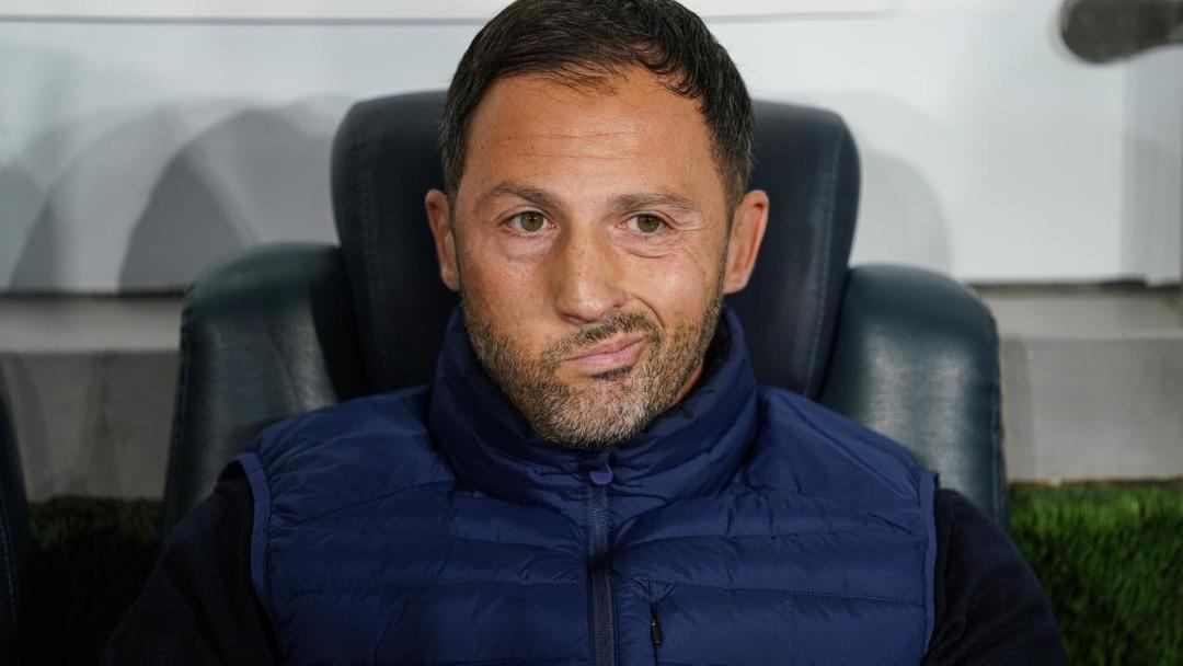 Fenerbah&ccedil;e'nin puan kaybı sonrası &uuml;nl&uuml; yorumcudan Galatasaray ve şampiyonluk iddiası