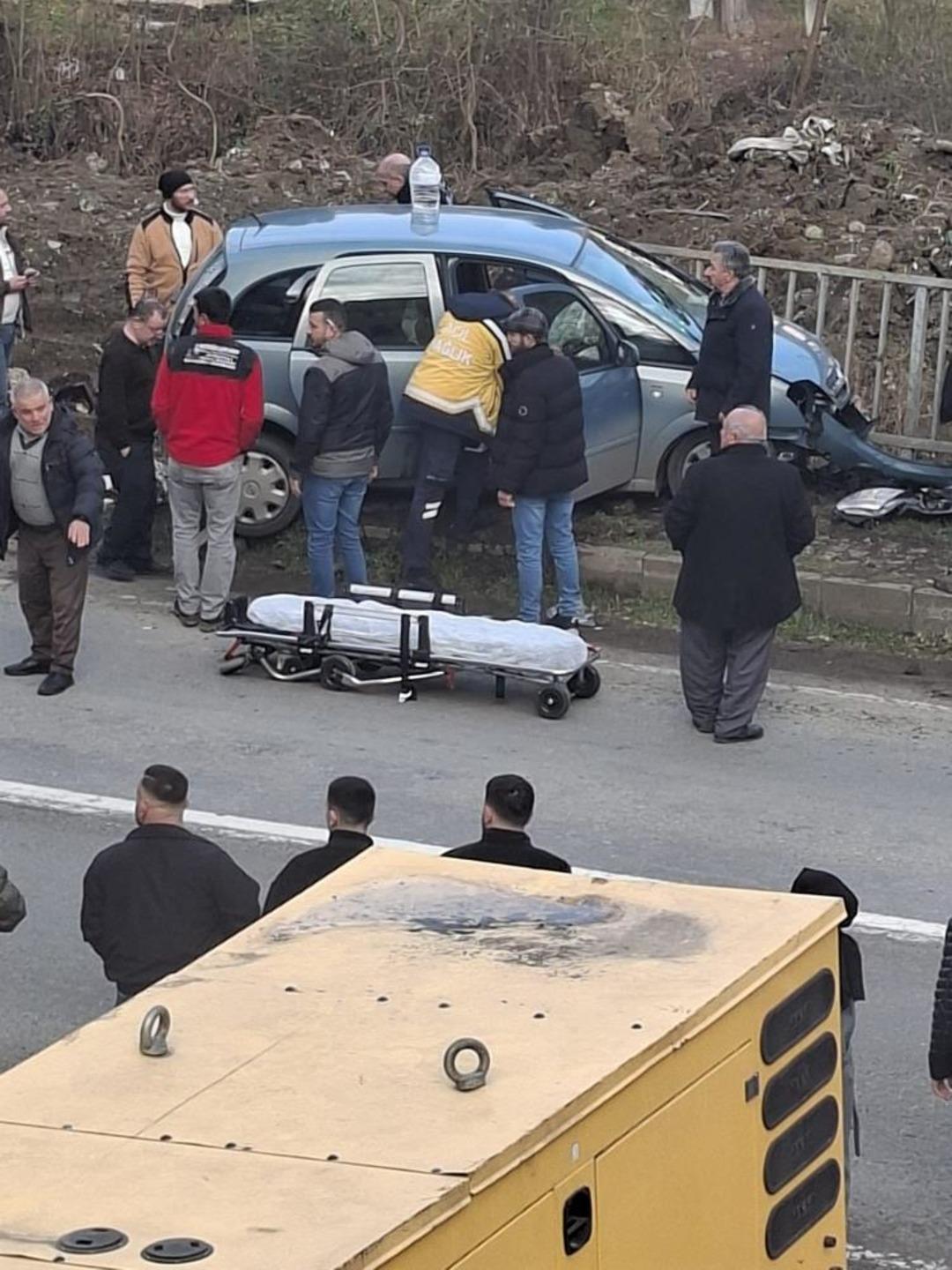 Direksiyon başında kalp krizi ge&ccedil;irip kaza yapan s&uuml;r&uuml;c&uuml; &ouml;ld&uuml; 1