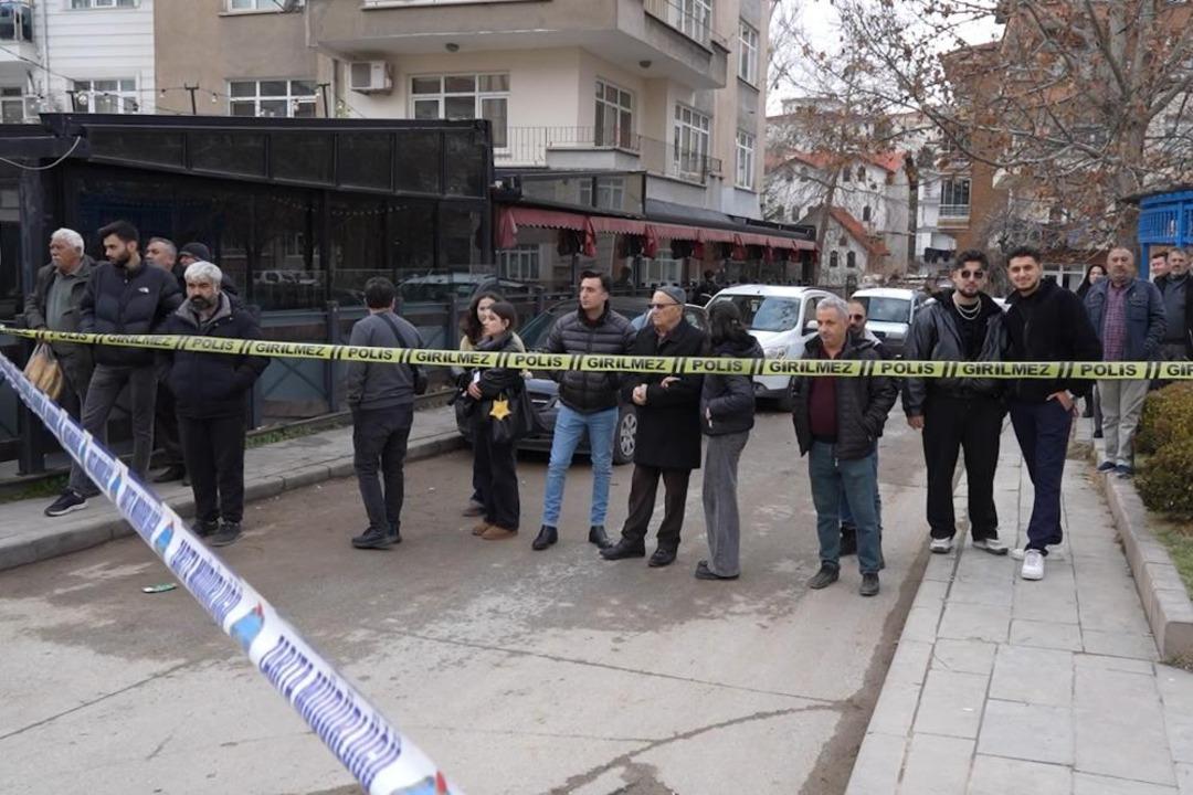 Kırıkkale de doğal gaz boru hattı patladı, alevler metrelerce y&uuml;kseldi 4