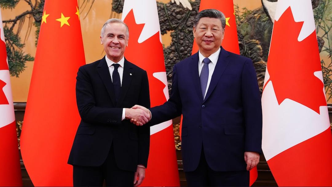 Trump, bu kez ABD nin yanı başındaki o &uuml;lkeyi hedef aldı: "&Ccedil;in onları canlı canlı yer" 2