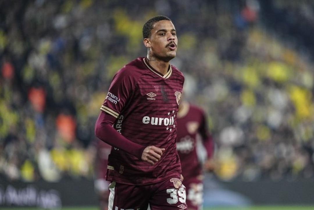 (&Ouml;zet) Fenerbah&ccedil;e - G&ouml;ztepe Ma&ccedil;ı &Ouml;zeti ve T&uuml;m &Ouml;nemli Anları 5