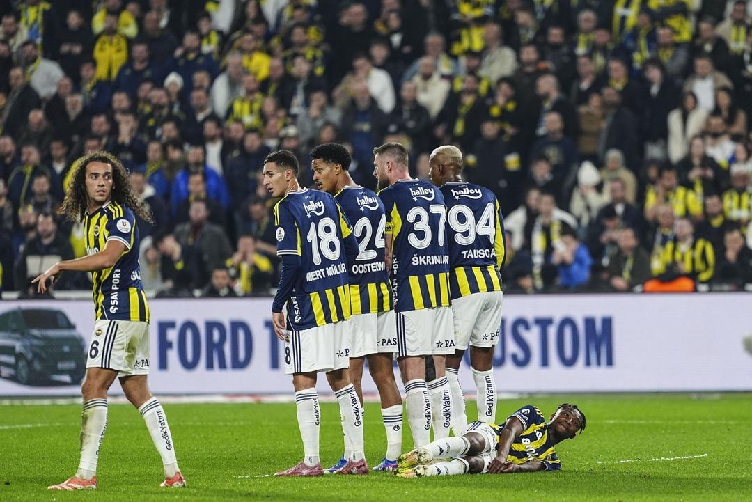 Serdar Ali Çelikler den Göztepe maçı sonrası olay yorum! "Fenerbahçe de Sadettin Saran Mayıs ta bırakacak" 4