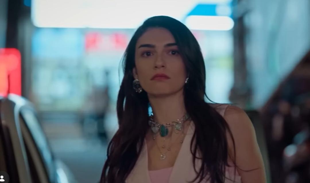 Hazar Erg&uuml;&ccedil;l&uuml; İnci Taneleri fragmanını paylaştı! İnci Taneleri ne zaman? 1