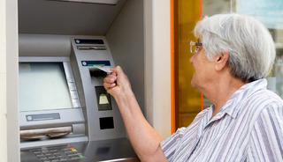 Emeklinin bayram ikramiyesine zam! 5 bin TL'ye &ccedil;ıkacak 