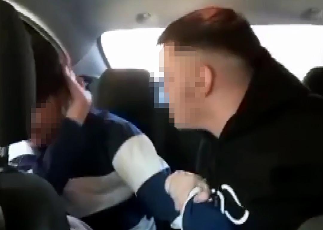 Çevrim içi oyunda küfür etti! Alıkonulup darbedildi: O anları kayda bile aldılar 4