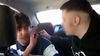 &Ccedil;evrim i&ccedil;i oyunda k&uuml;f&uuml;r etti! Alıkonulup darbedildi