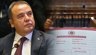 Muhittin B&ouml;cek de aralarında! Kara para, dolandırıcılık, irtikap...