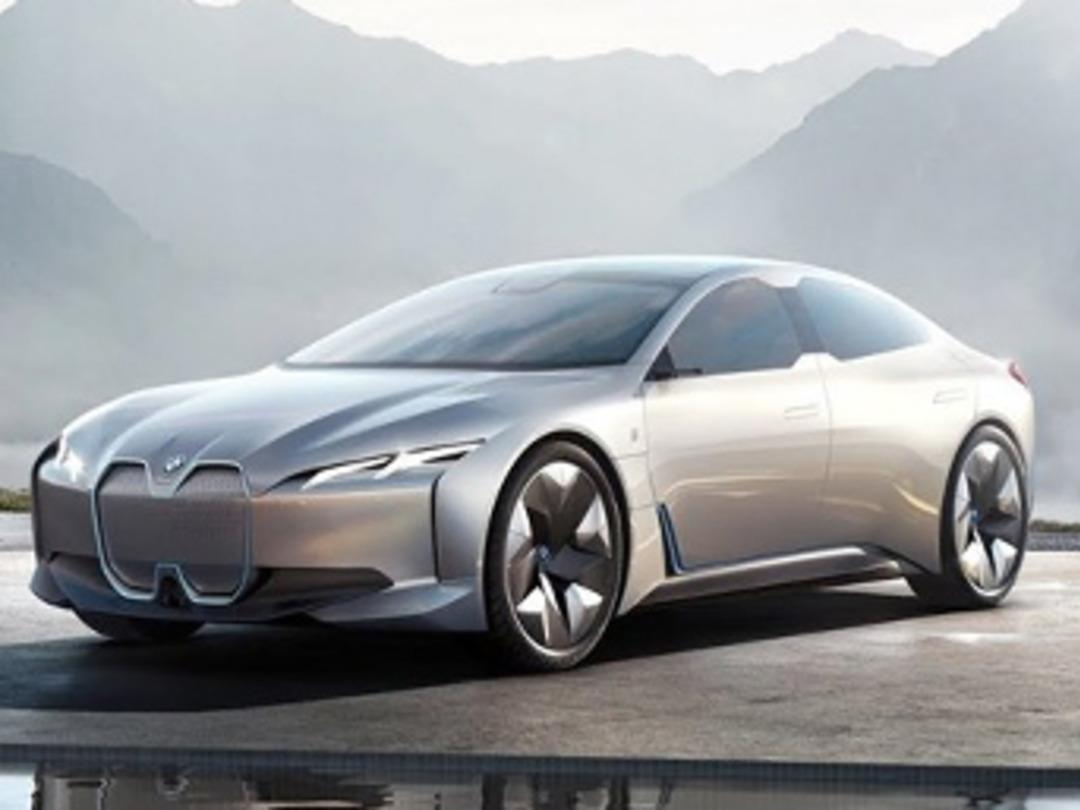 Otomobilin en yenileri, Los Angeles'ta sahneye &ccedil;ıktı