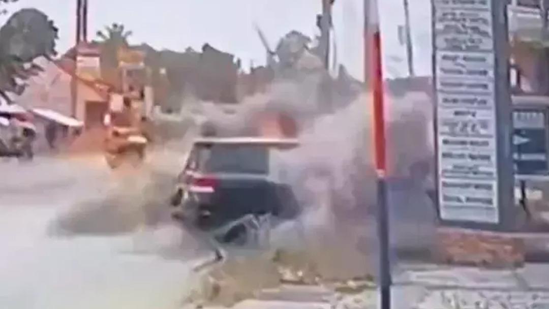 Filipinler de belediye başkanına roketli saldırı 3