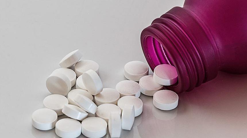 &Uuml;lke ila&ccedil; krizinde! Eczaneler bile zarar ediyor: Aspirin kıtlığı var