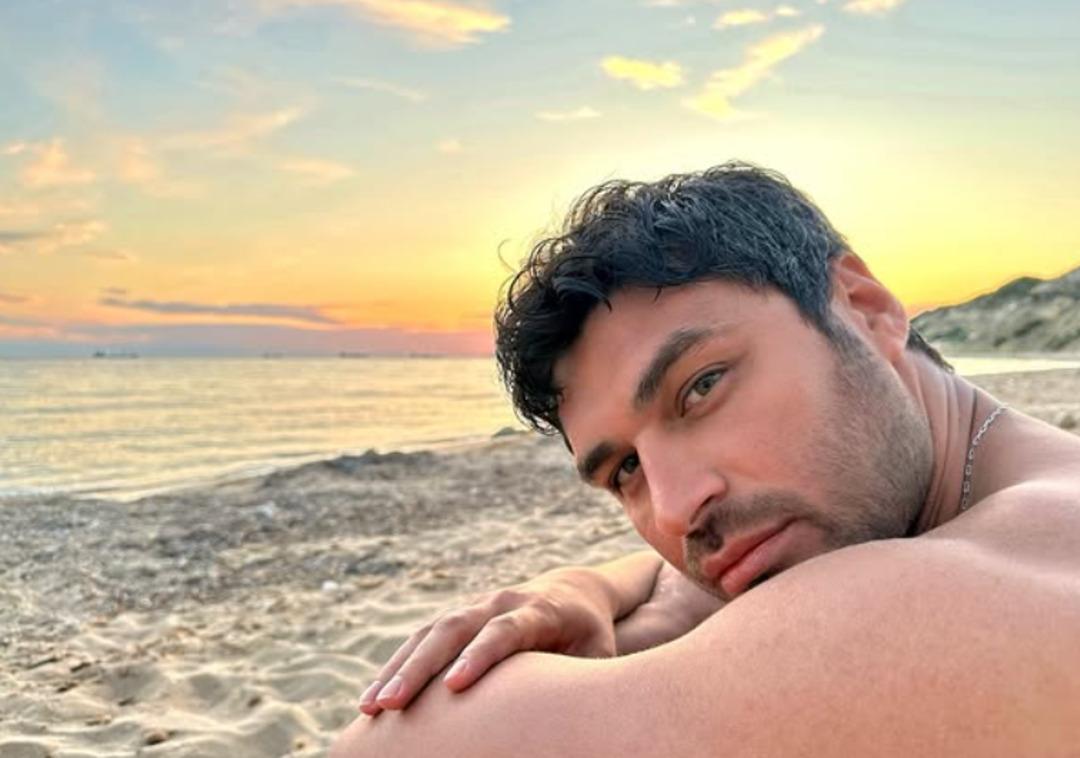 Kızılcık Şerbeti nin yeni Fatih i Emre Dinler oldu! Emre Dinler kimdir? 1