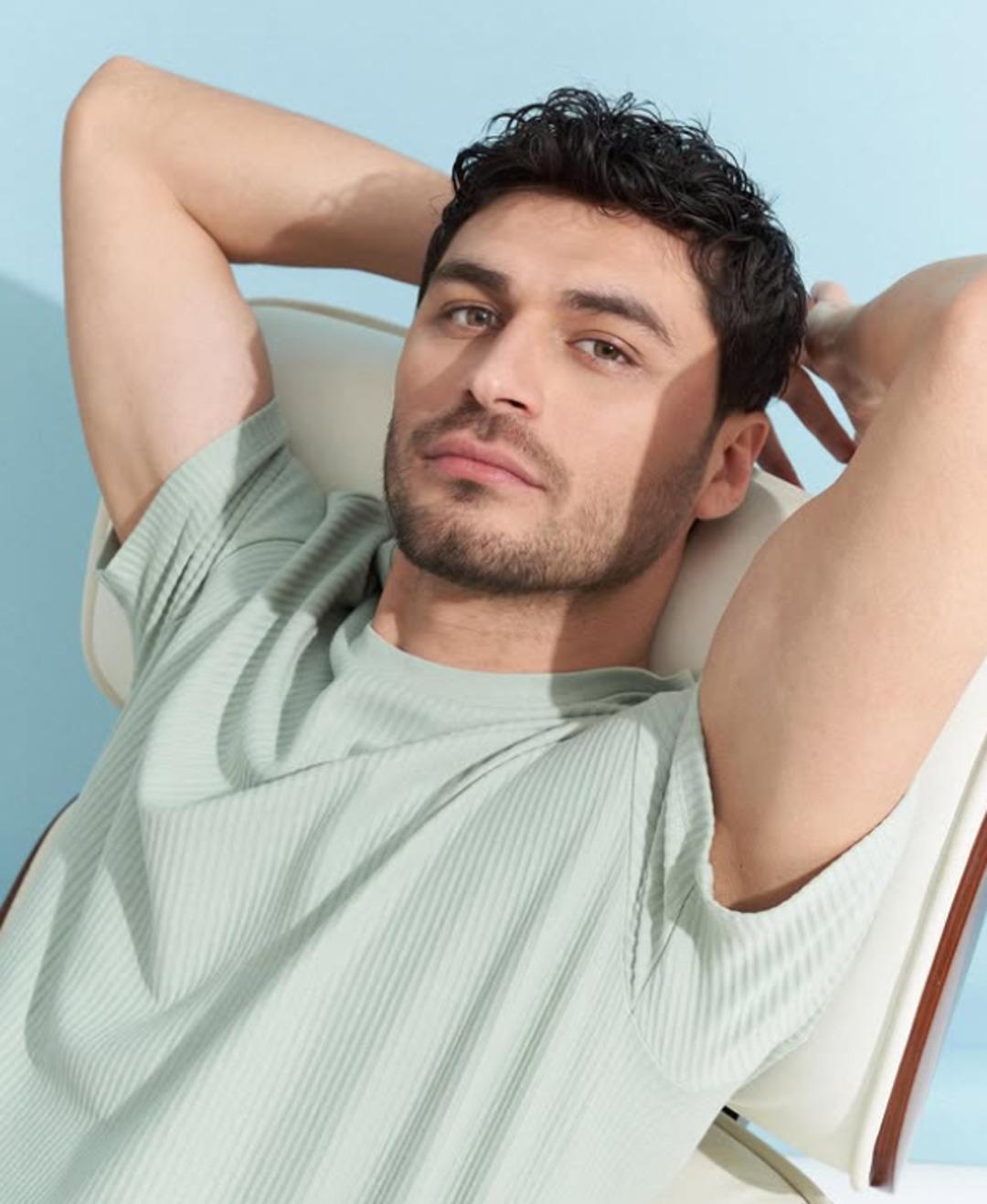 Kızılcık Şerbeti nin yeni Fatih i Emre Dinler oldu! Emre Dinler kimdir? 2