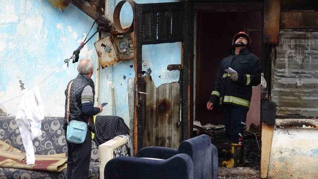 Antalya’da gecekonduda yangın 5